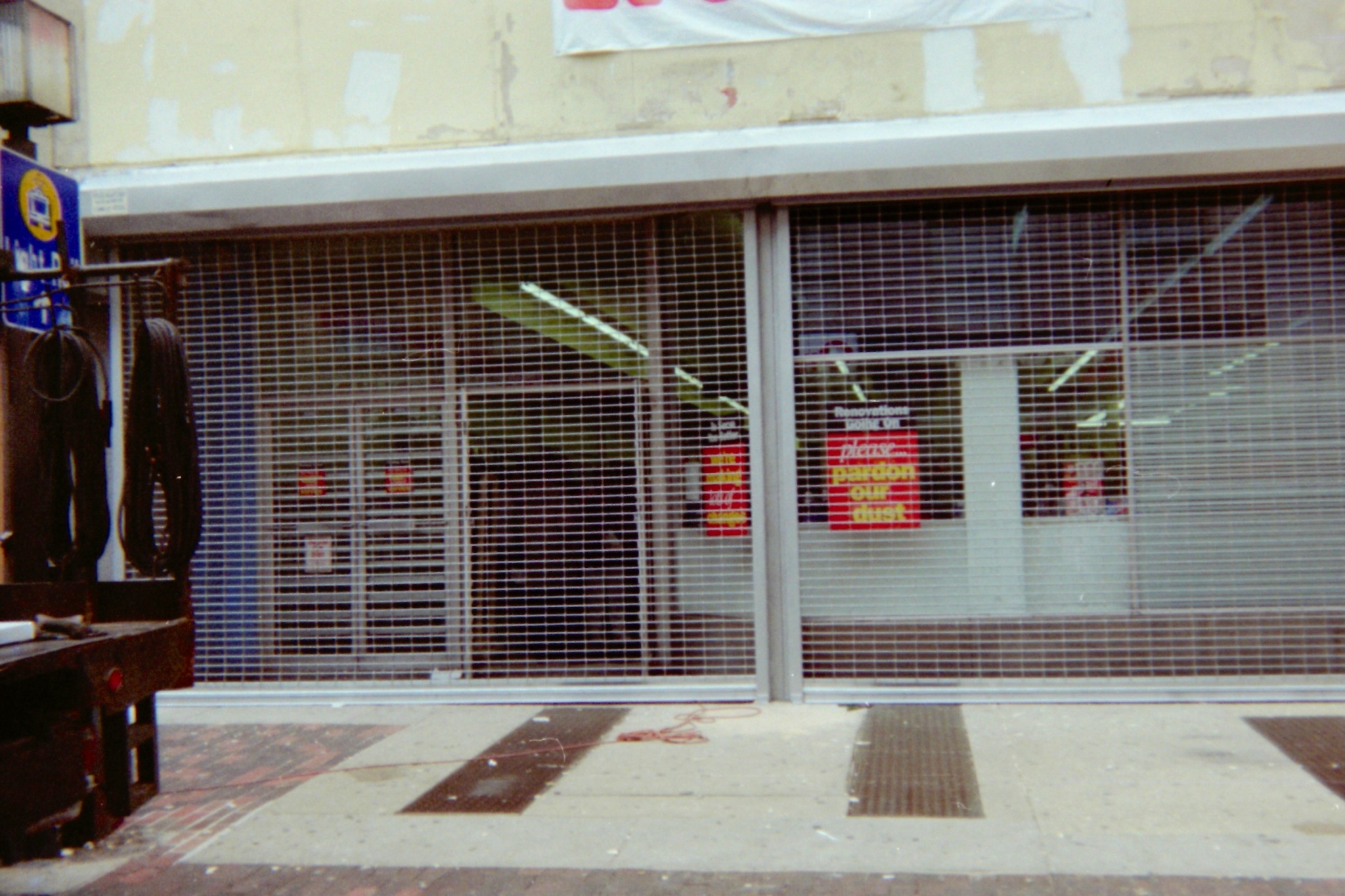 Find Motorized Electrical Operated Gate Door Fabricators And