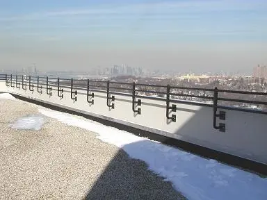 ROOFPARAPETRAILINGS
