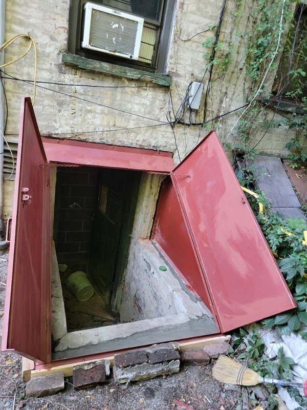 Sidewalk Cellar Doors Hatches & Basement Access Door Steel Fabricator