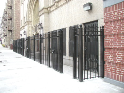 Steel fence with swing gates. 6′ tall with design. Commercial/Industrial (Brooklyn, NY)